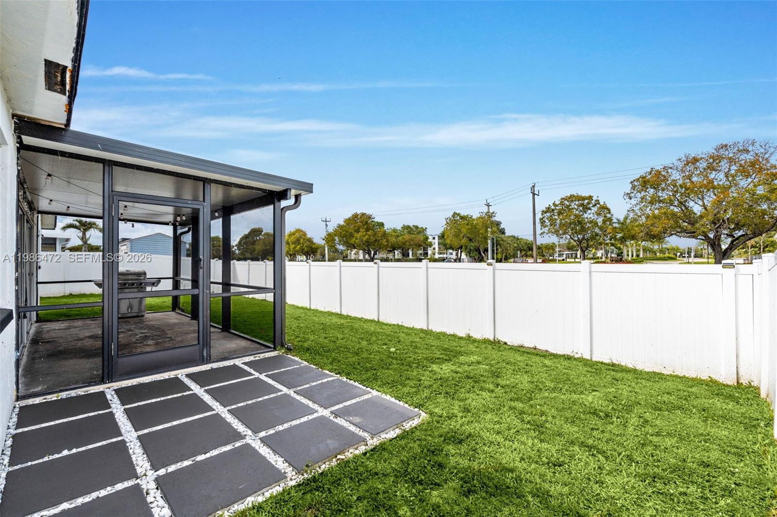 SANDALFOOT COVE SEC 7 AND - Residential