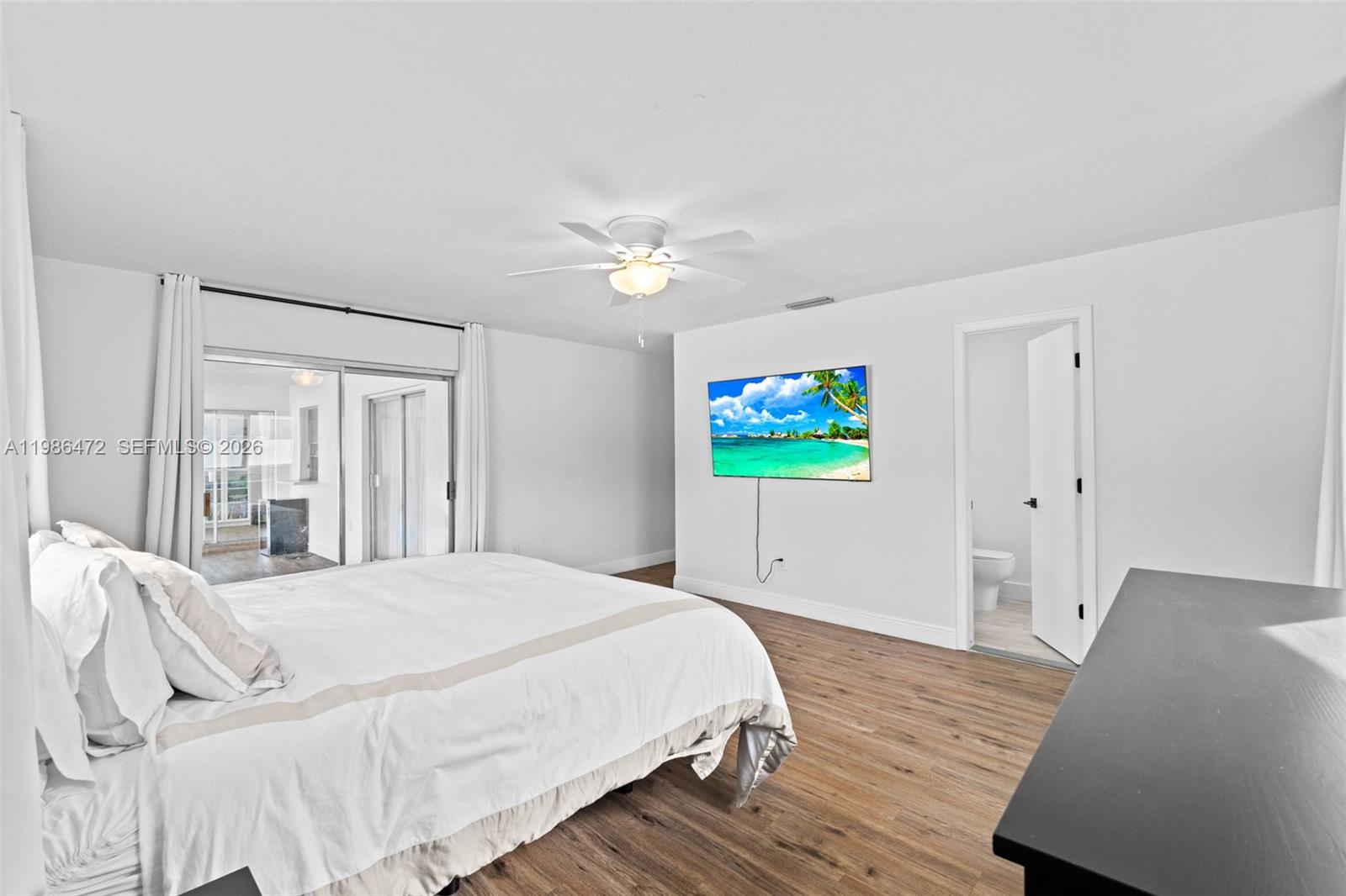 SANDALFOOT COVE SEC 7 AND - Residential