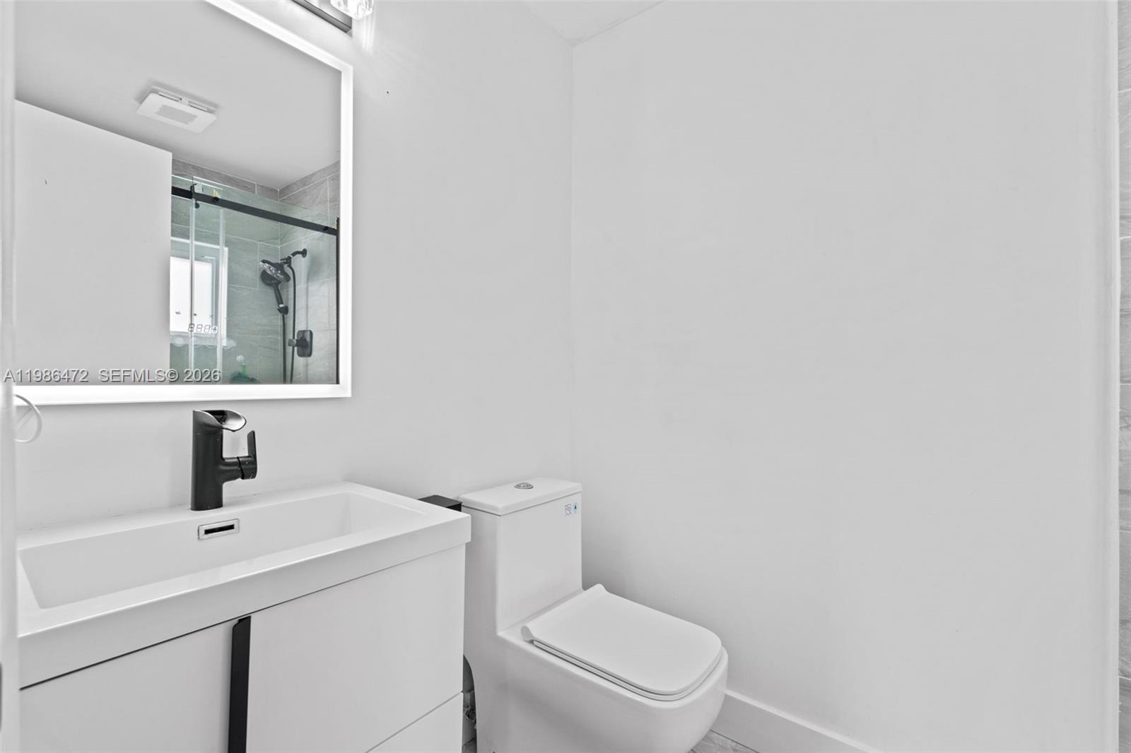 SANDALFOOT COVE SEC 7 AND - Residential