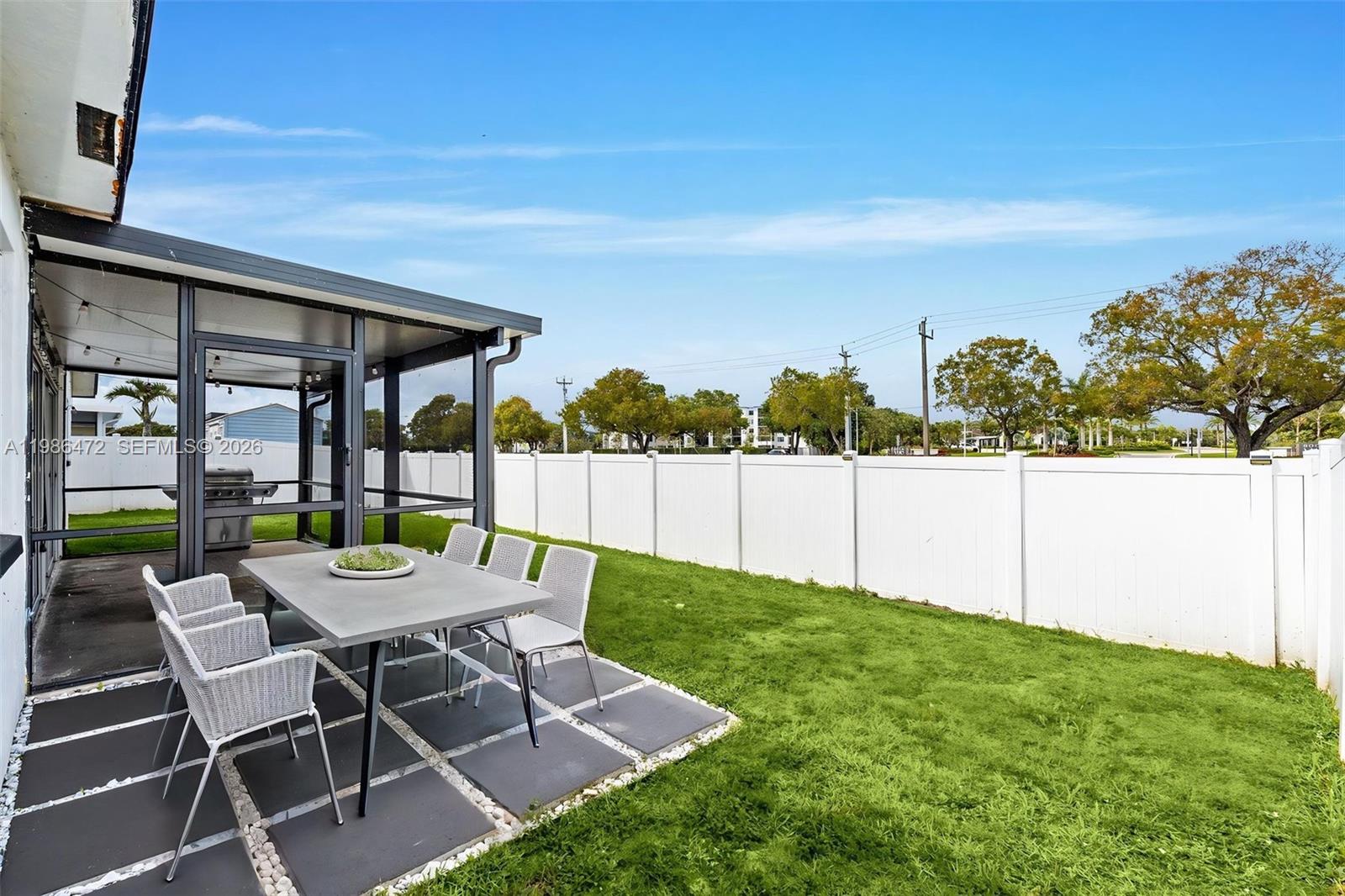 SANDALFOOT COVE SEC 7 AND - Residential