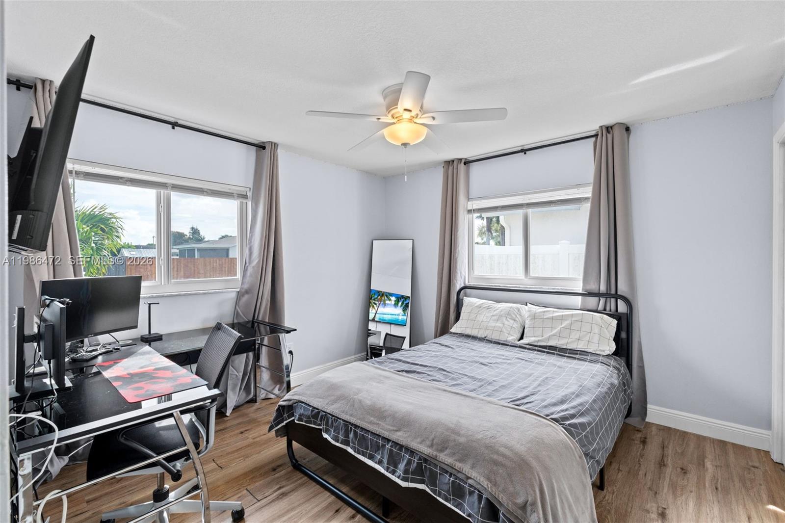 SANDALFOOT COVE SEC 7 AND - Residential