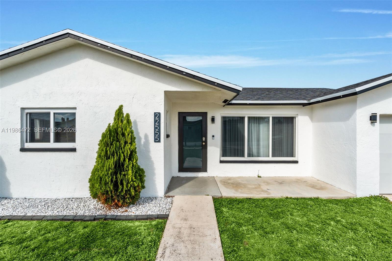 SANDALFOOT COVE SEC 7 AND - Residential