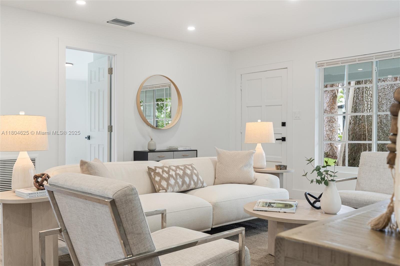 PEMBROKE PINES NO 2 - Residential