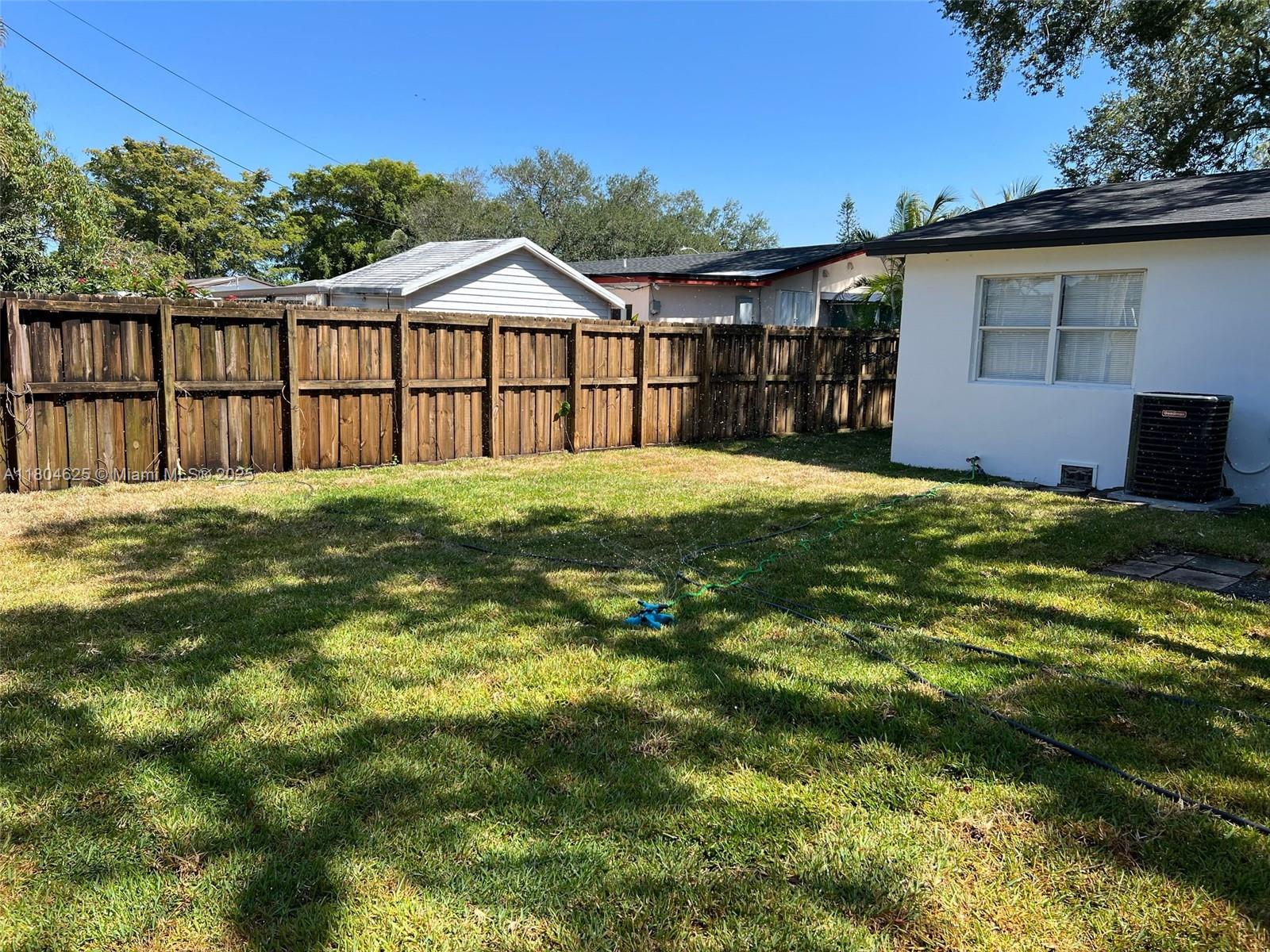 PEMBROKE PINES NO 2 - Residential