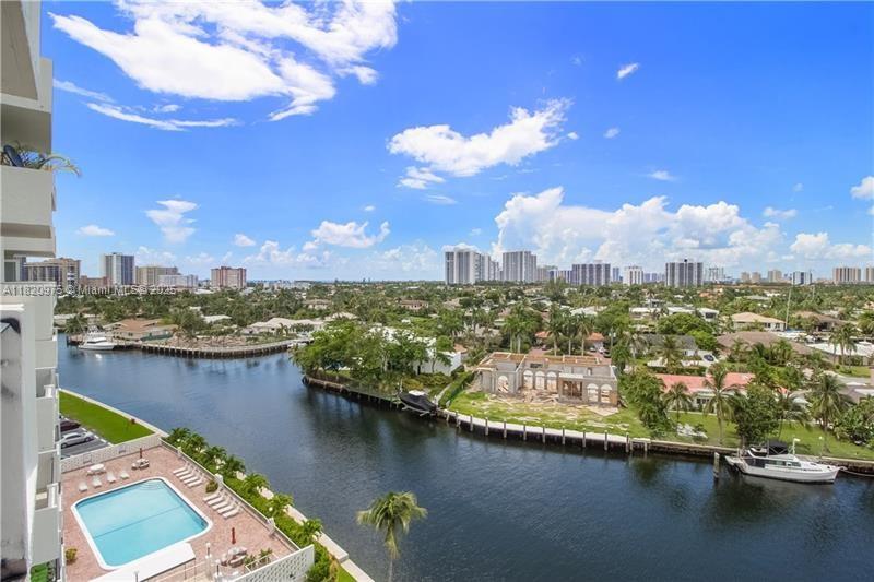 401 Golden Isles Dr 911, Hallandale Beach, Broward County, Florida - 1 Bedrooms  
2 Bathrooms - 