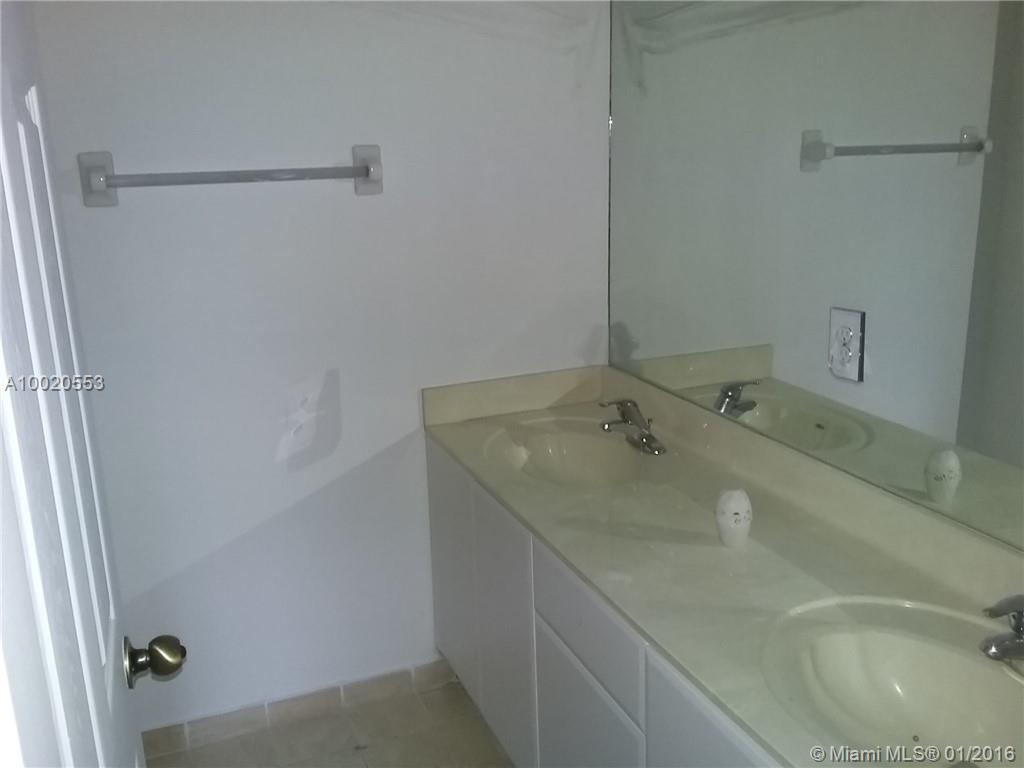 Naranja Gardens - Residential