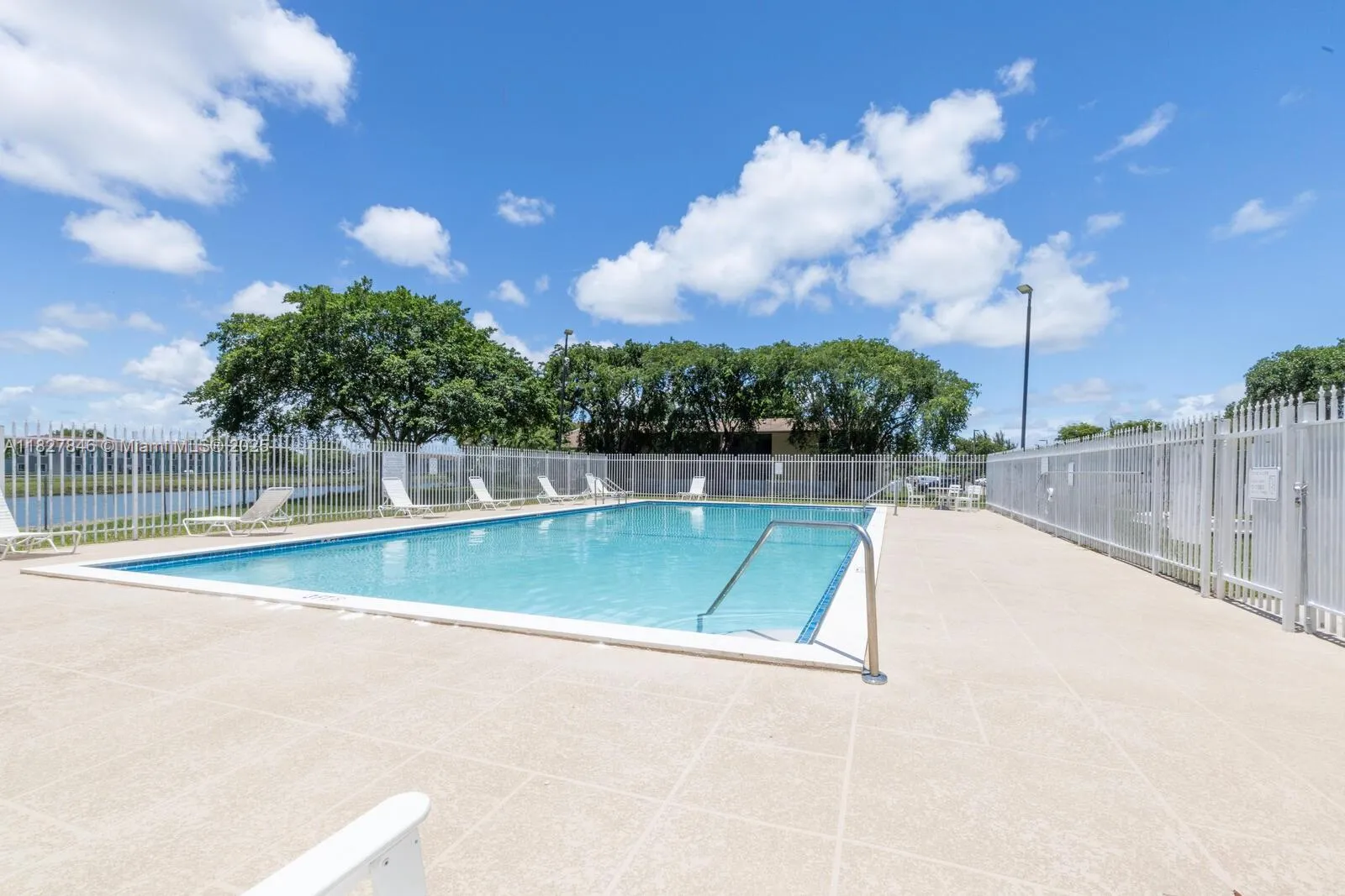 Cutler Bay, Florida 33190, United States, 2 Bedrooms Bedrooms, ,2 BathroomsBathrooms,Residential,Active,158150