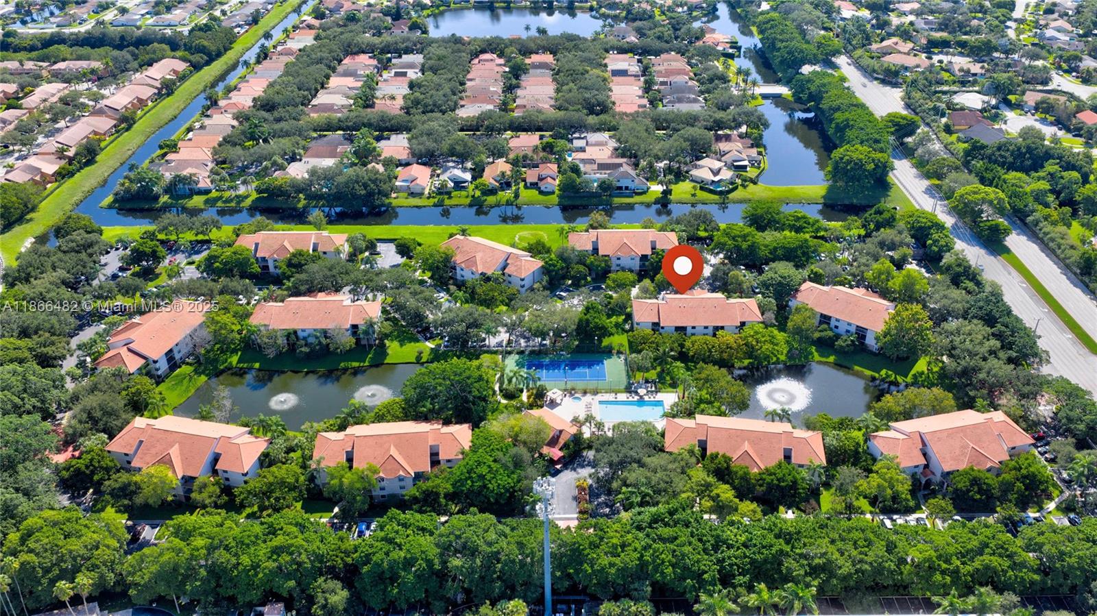 GRAND MARQUIS CONDO HOMES - Residential