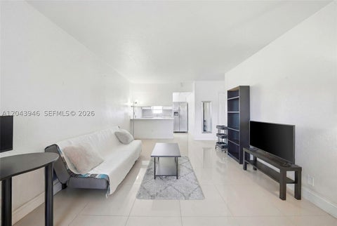 Tiny photo for 1100 NE 9th Ave #105, Fort Lauderdale, FL 33304 (MLS # A12043946)