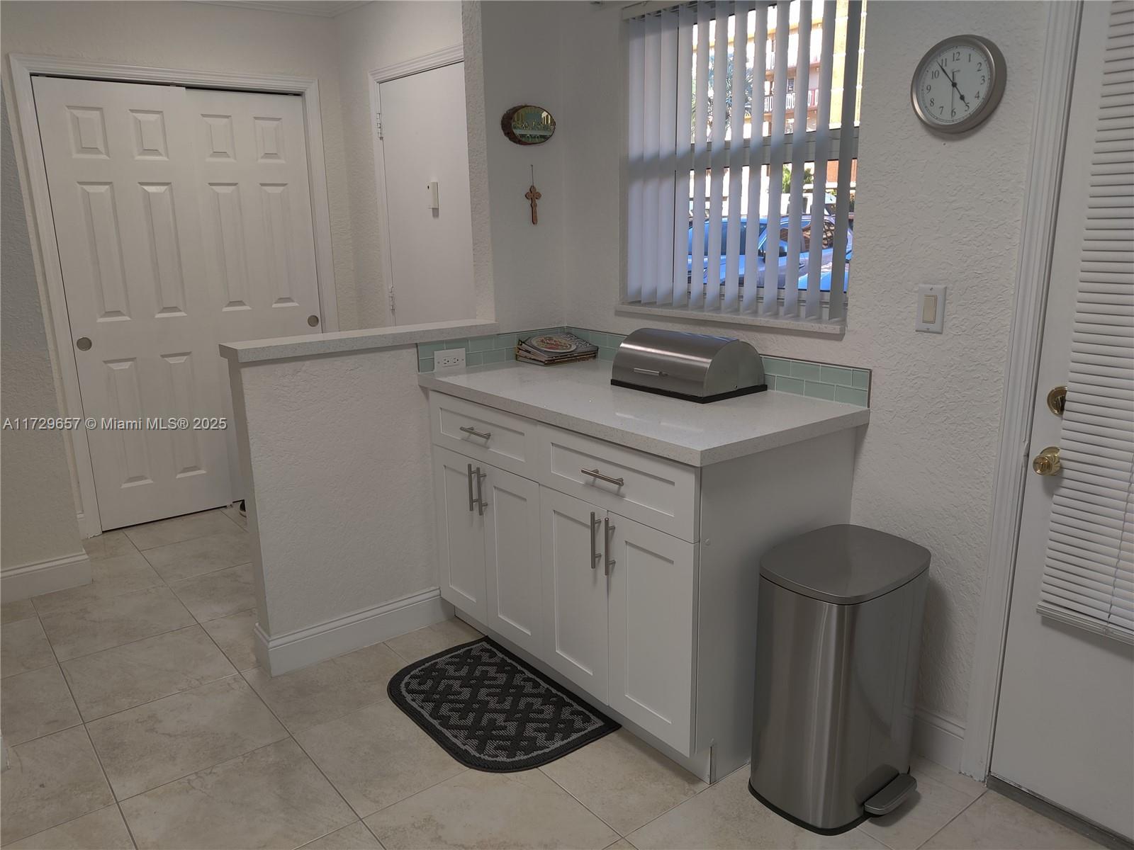 MEADOWBROOK CONDO APTS BL - Residential