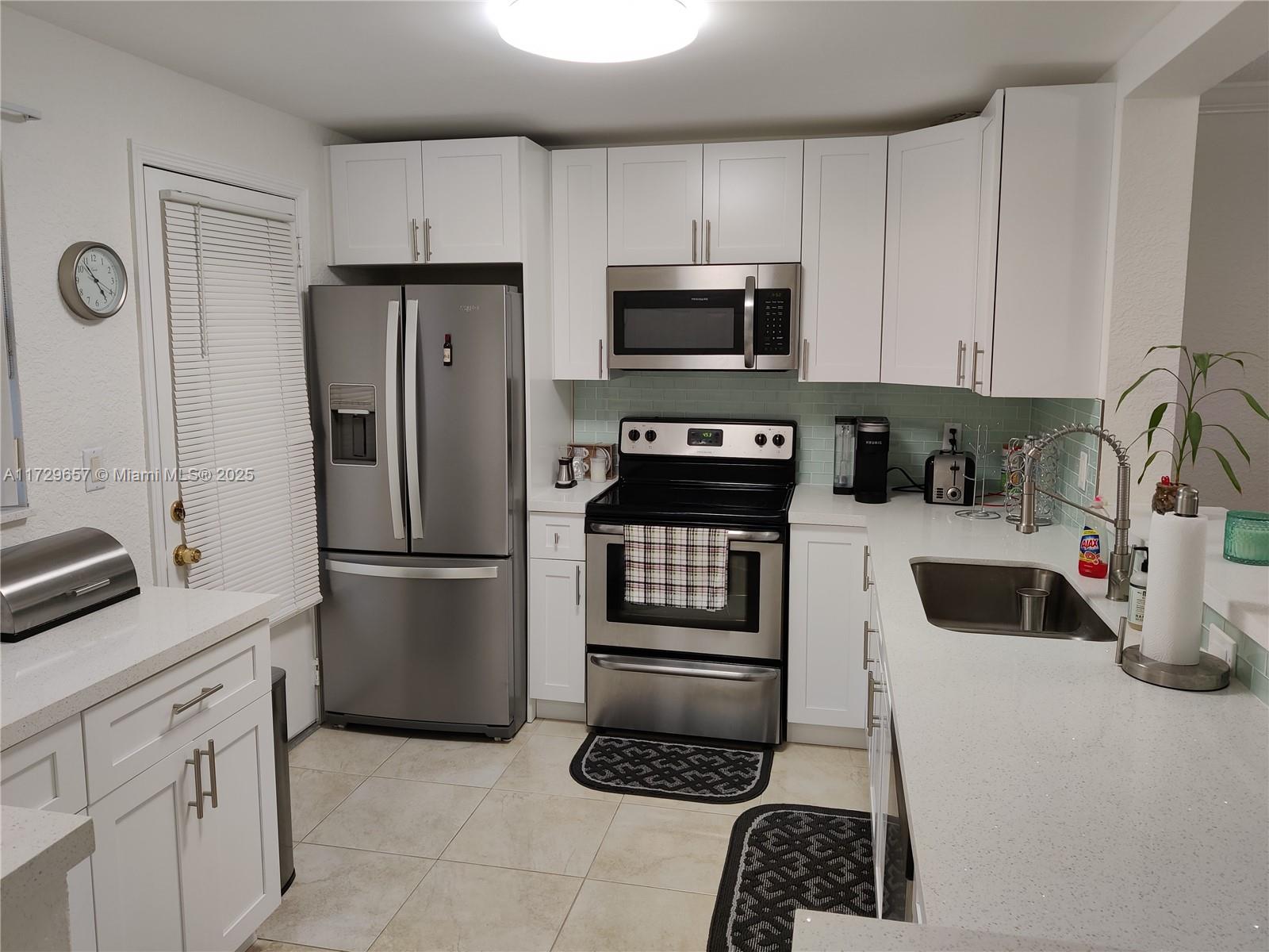 MEADOWBROOK CONDO APTS BL - Residential