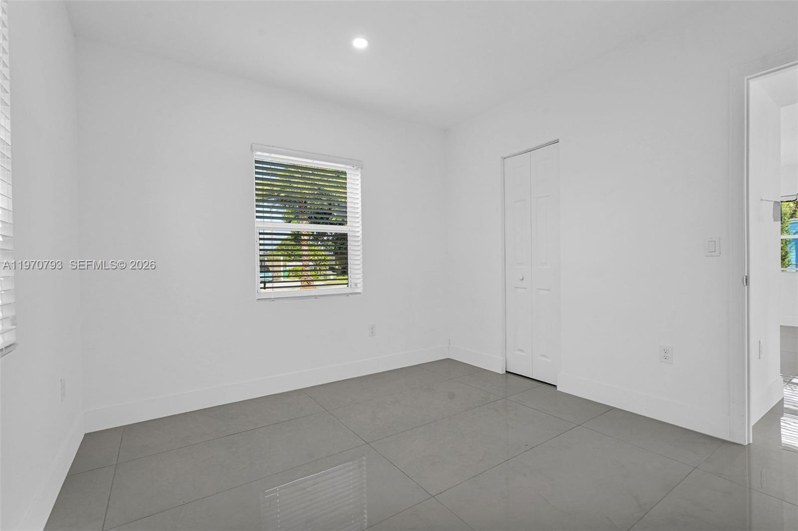 BUNCHE PARK - Residential