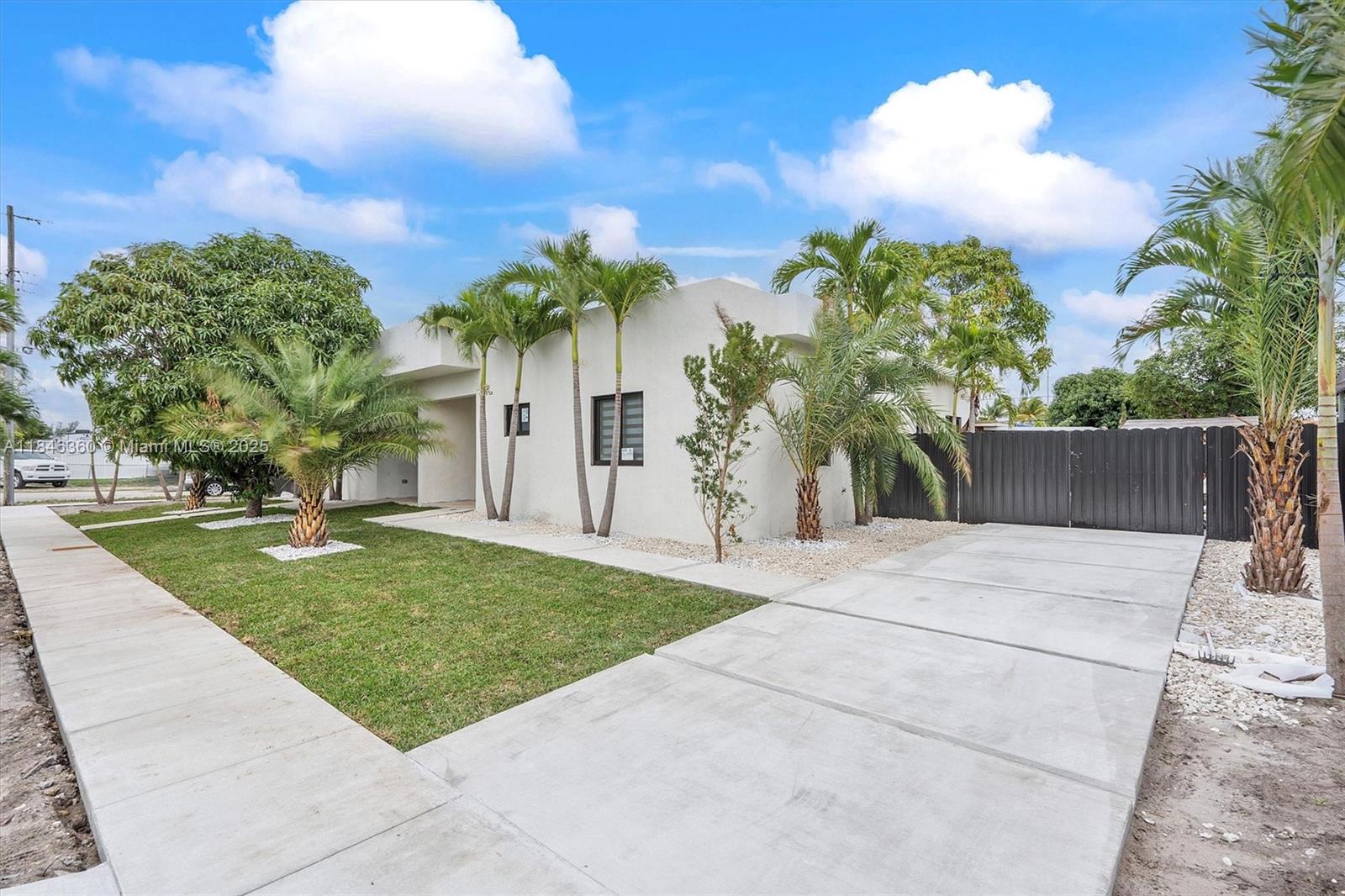 Newly Duplex in Hialeah, Two Stunning units has Three and 2 bathrooms, Impact windows and doors. Equipped with all new appliances, Washer and dryer inside each unit , Modern design with updated details including Led lighting and much more. The two units are exactly identical with modern fence and garden all around the house.
Independent meters and space for two cars in each unit. A spacious and contemporary home offering both style and functionality. This Duplex is excellent for a Family who needs the parents o relatives next door or as an investment for a rental property taking advantage the other unit next to you.