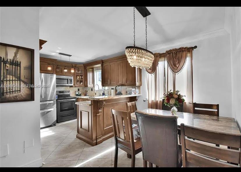 MONTEREY AT MALIBU BAY CO - Residential Lease