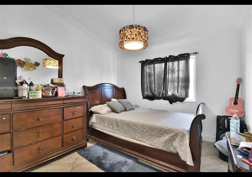 MONTEREY AT MALIBU BAY CO - Residential Lease