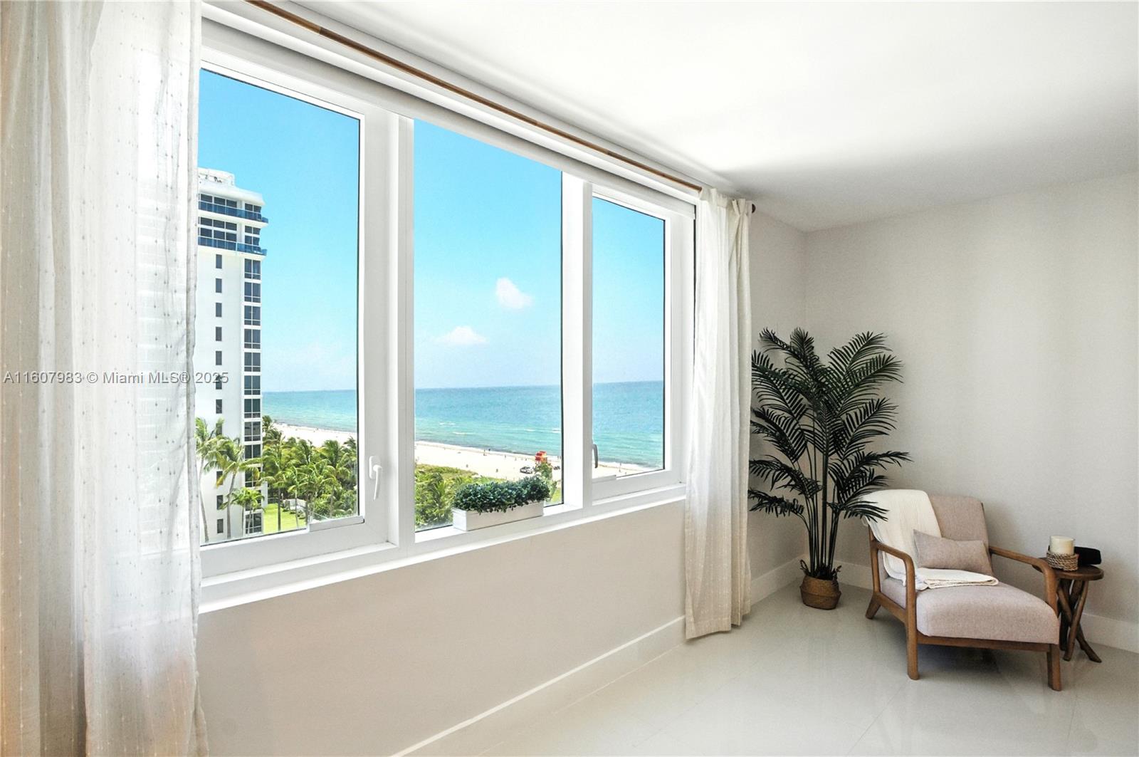 RONEY PALACE CONDO - Residential