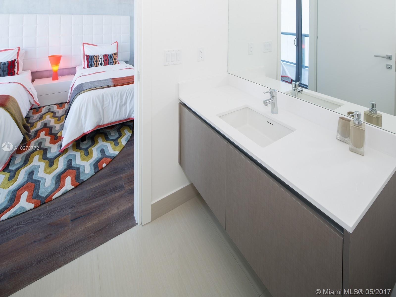 Echo Aventura - Residential Lease