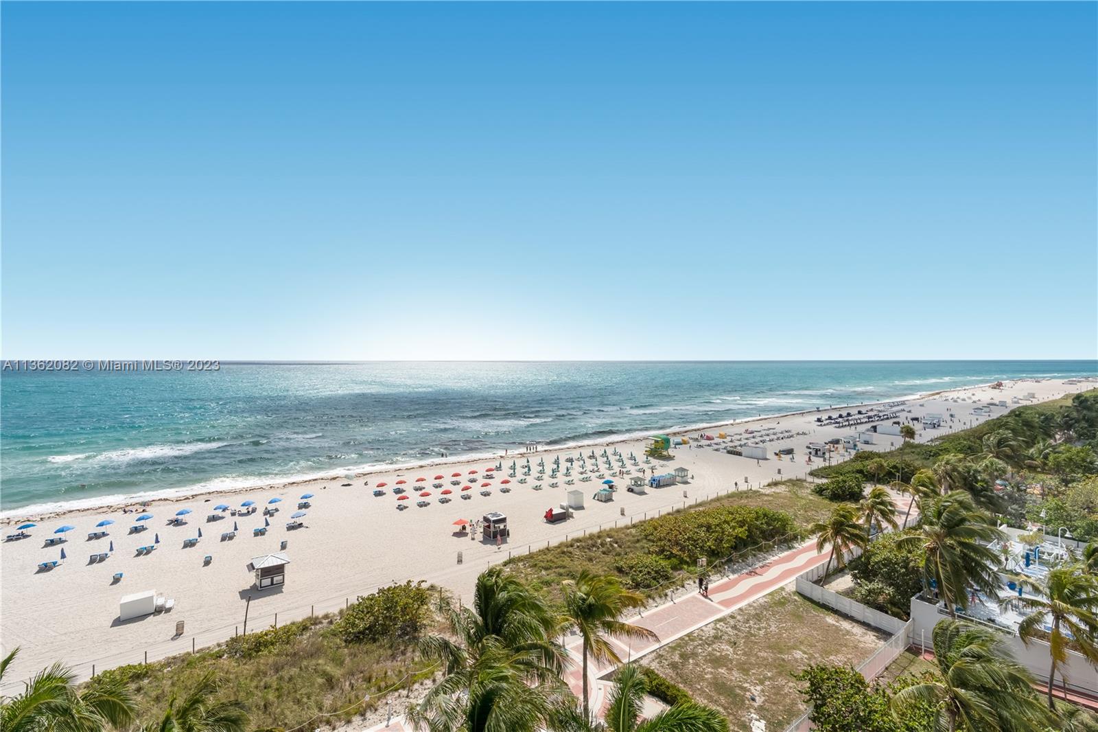 LA TOUR CONDO - Residential