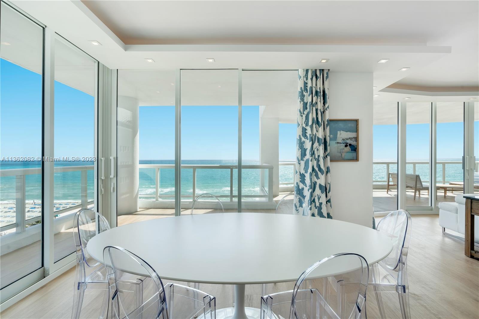 LA TOUR CONDO - Residential