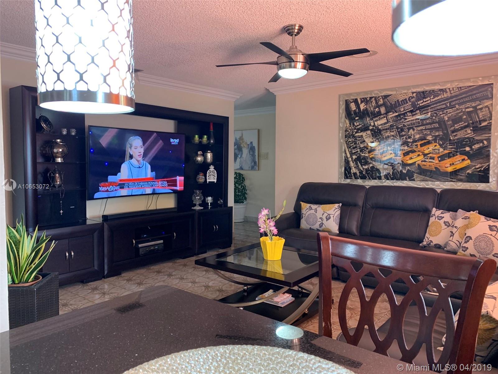 INTERNATIONAL GARDENS SEC - Residential