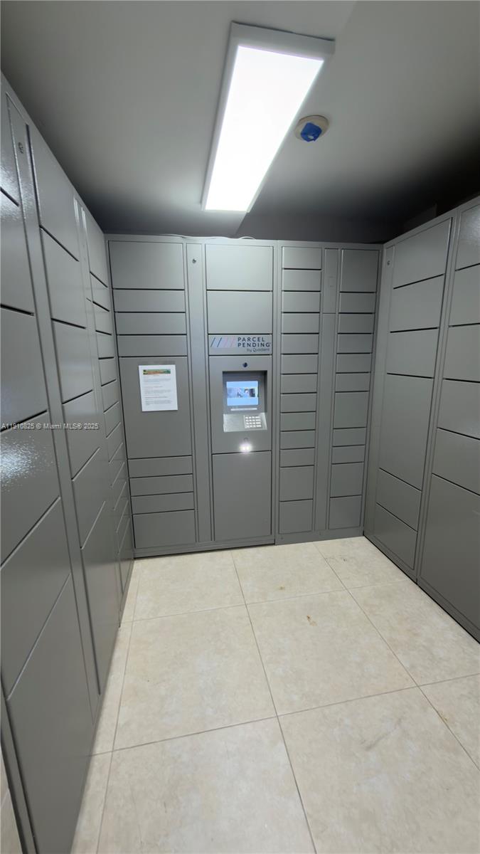 COASTAL TOWERS CONDO - Residential Lease