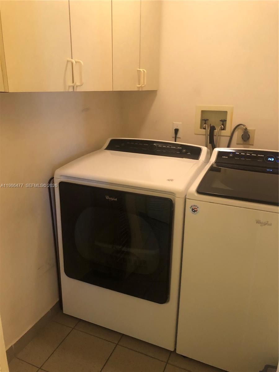 ESSEX VILLAGE - Residential