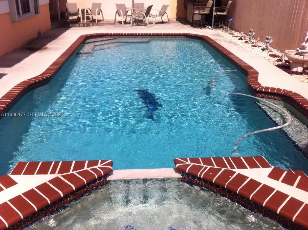 ESSEX VILLAGE - Residential