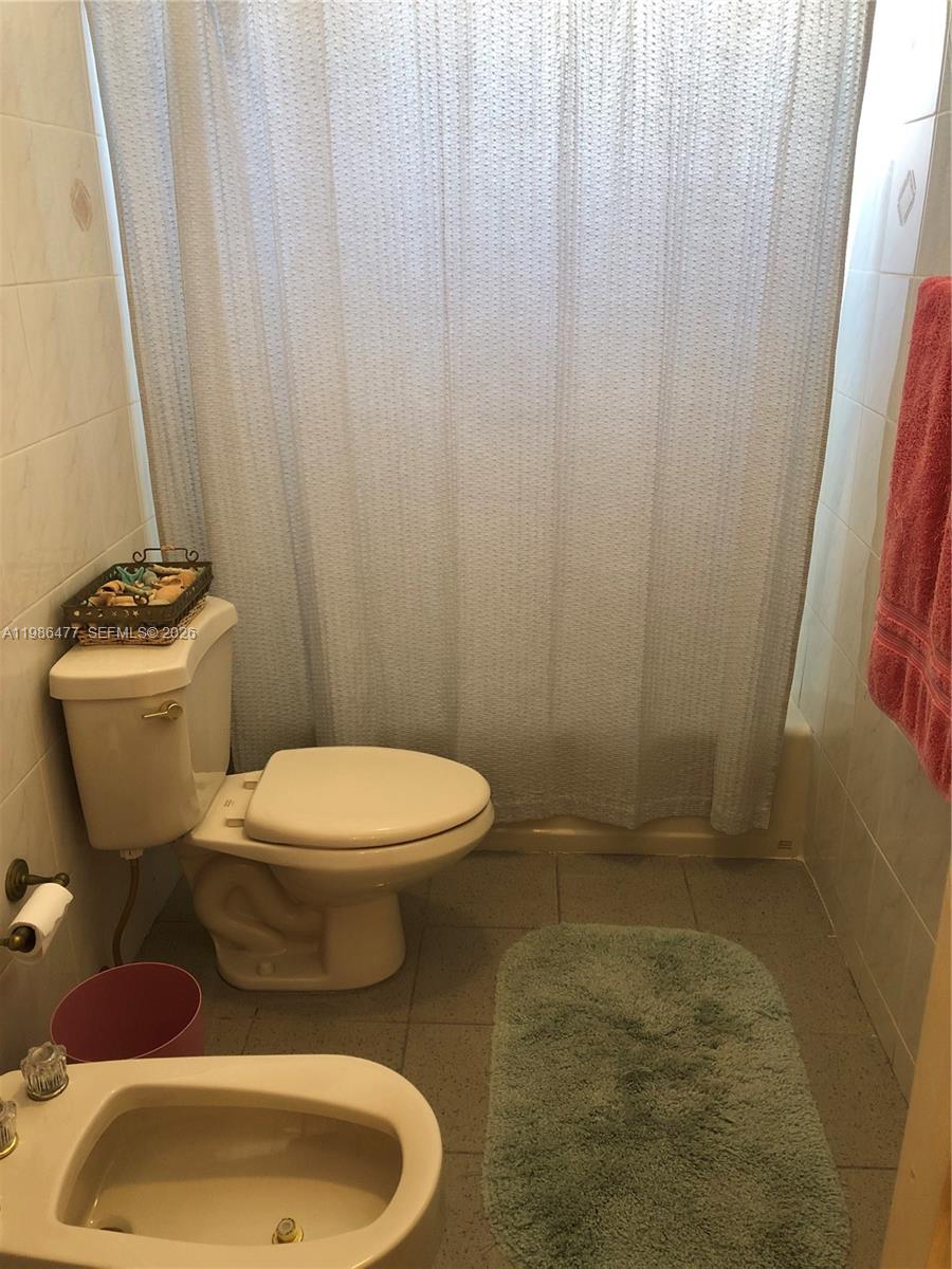 ESSEX VILLAGE - Residential