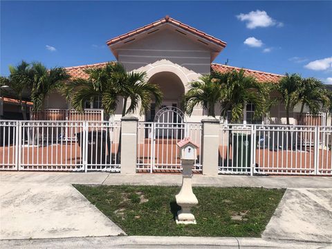 Photo of 661 NE 4th Pl, Hialeah, FL 33010 (MLS # A11986477)