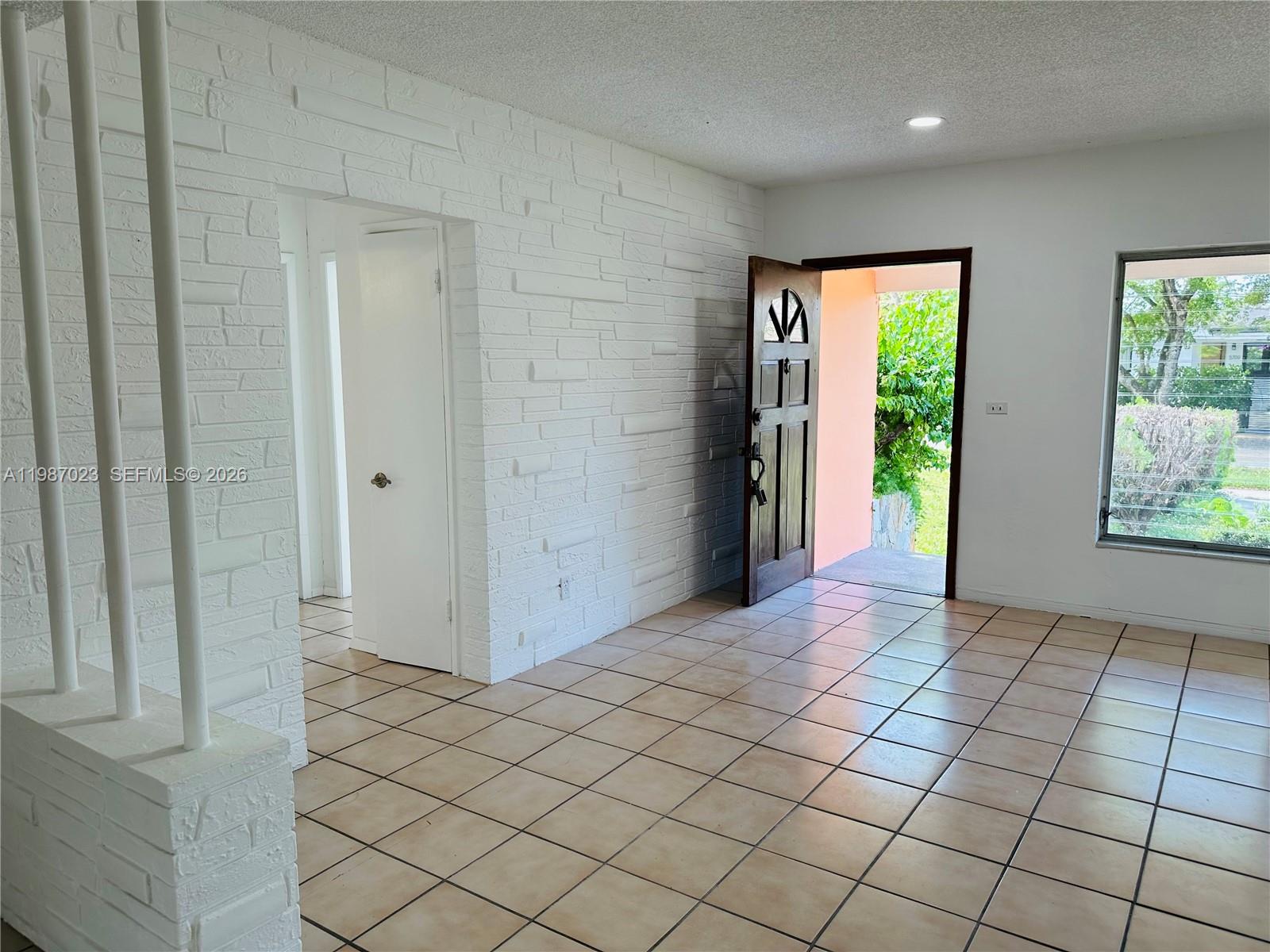 Breezeswept Manor - Residential Lease