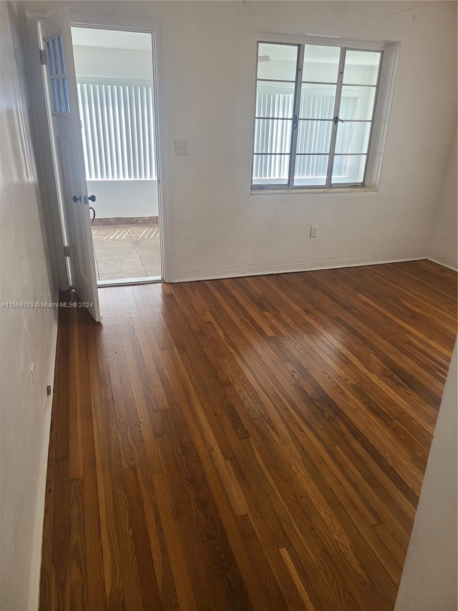 HOLLYWOOD SOUTH SIDE ADD - Residential Lease