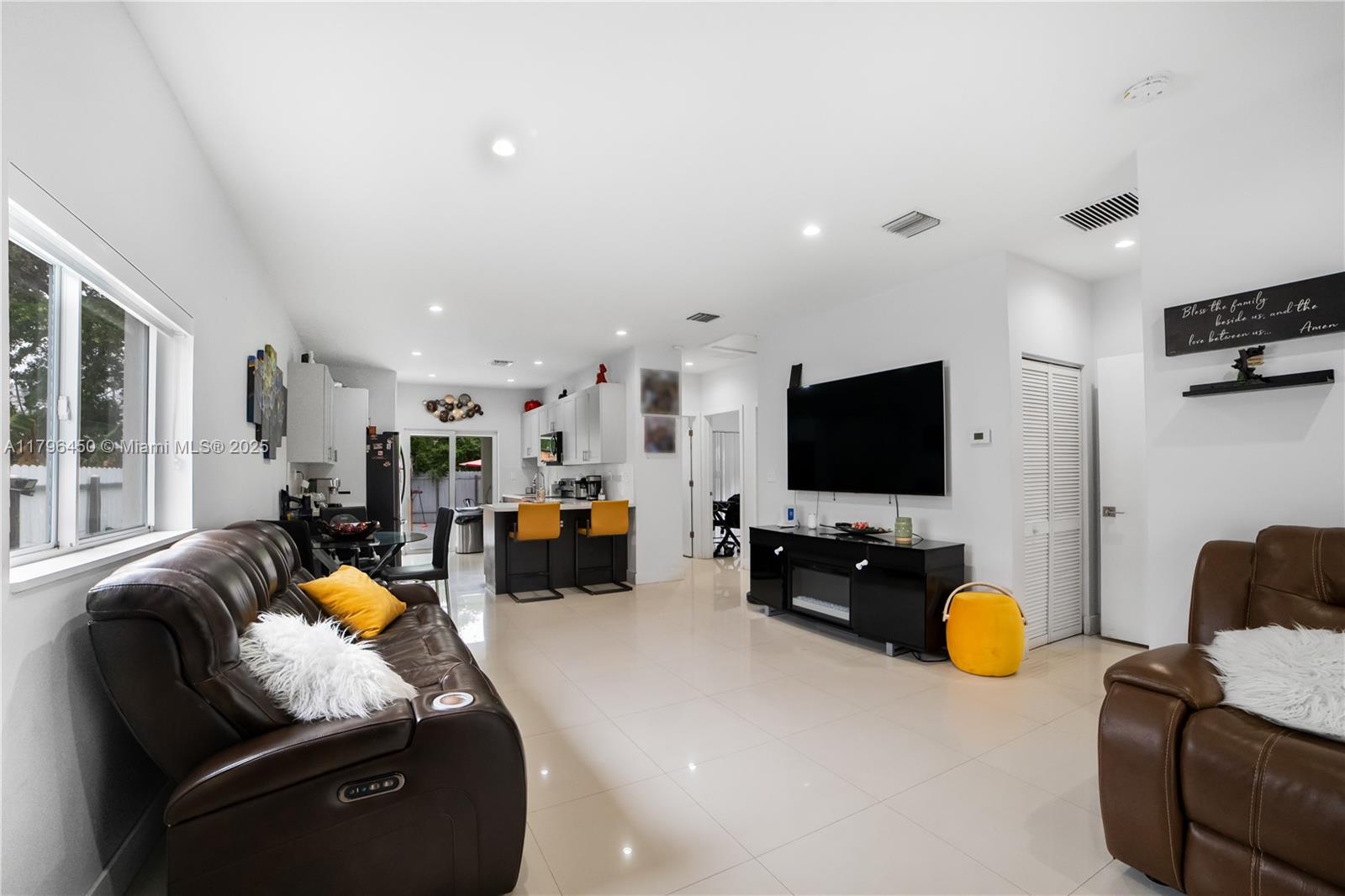 CLEAR VIEW PARK - Residential