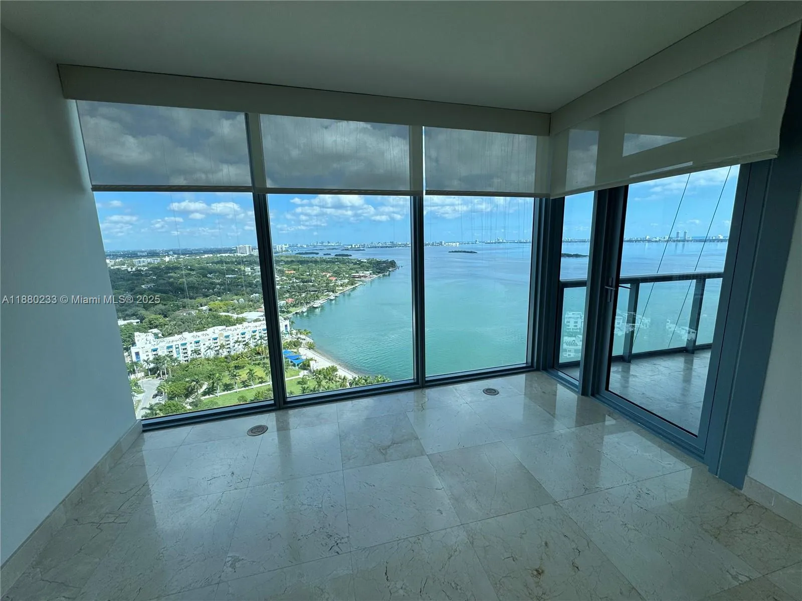 Miami, Florida 33137, United States, 1 Bedroom Bedrooms, ,2 BathroomsBathrooms,Residential,Active,212929