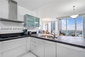 TRUMP ROYALE CONDO - Residential