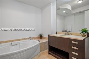 TRUMP ROYALE CONDO - Residential