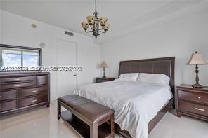 TRUMP ROYALE CONDO - Residential