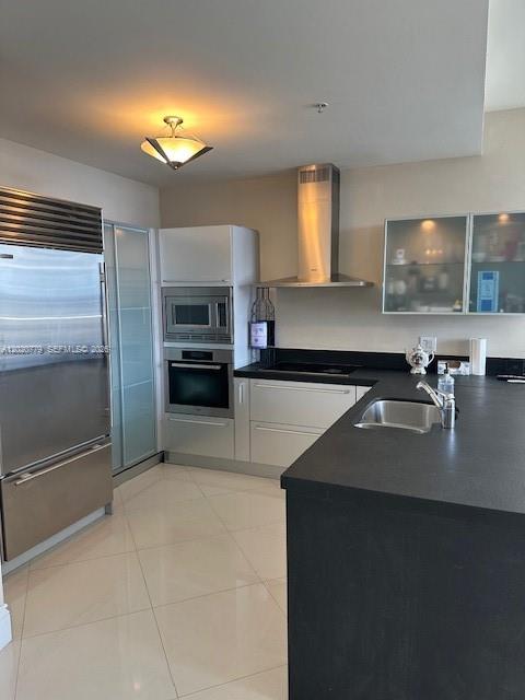 TRUMP ROYALE CONDO - Residential