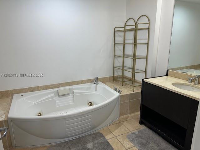 TRUMP ROYALE CONDO - Residential