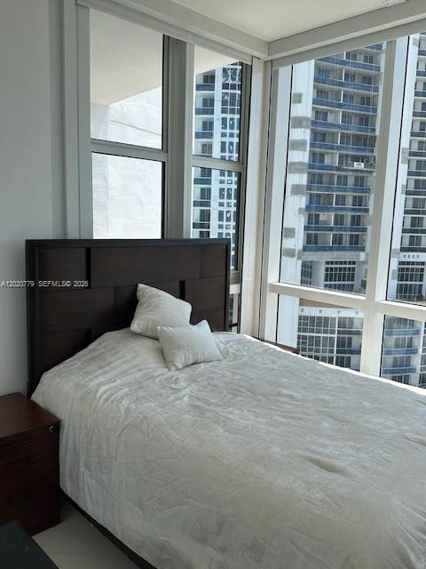 TRUMP ROYALE CONDO - Residential