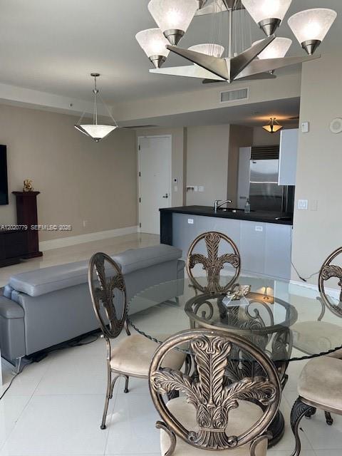 TRUMP ROYALE CONDO - Residential