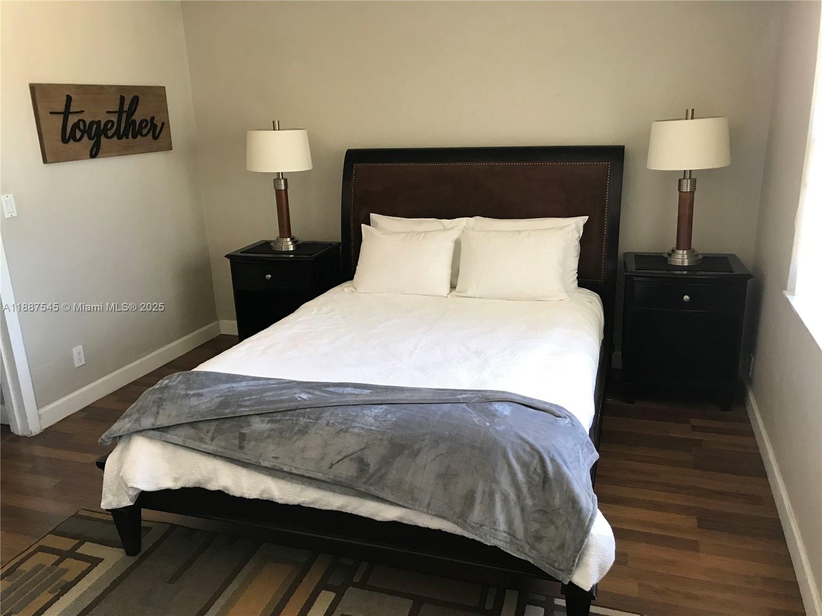 IMPERIAL VILLAGE CONDO - Residential