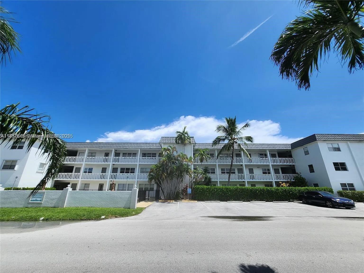 IMPERIAL VILLAGE CONDO - Residential