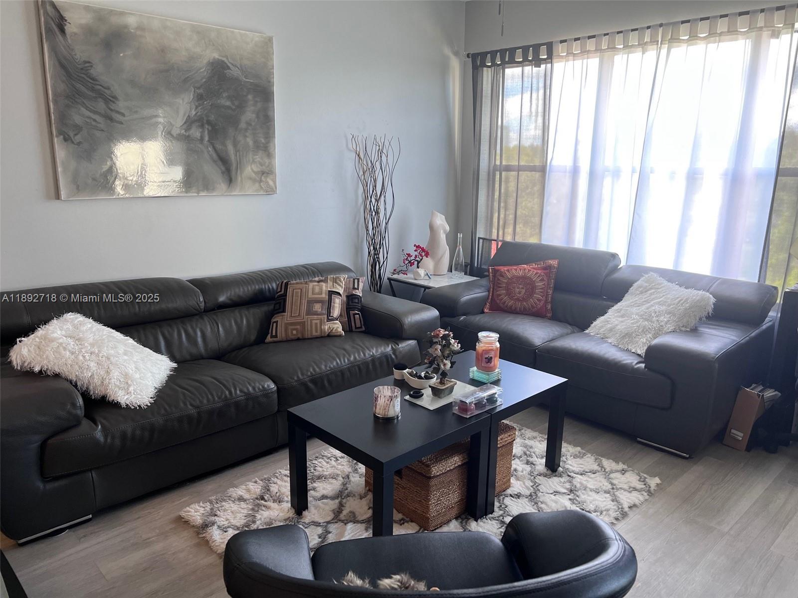 CYPRESS BEND I-A CONDO - Residential