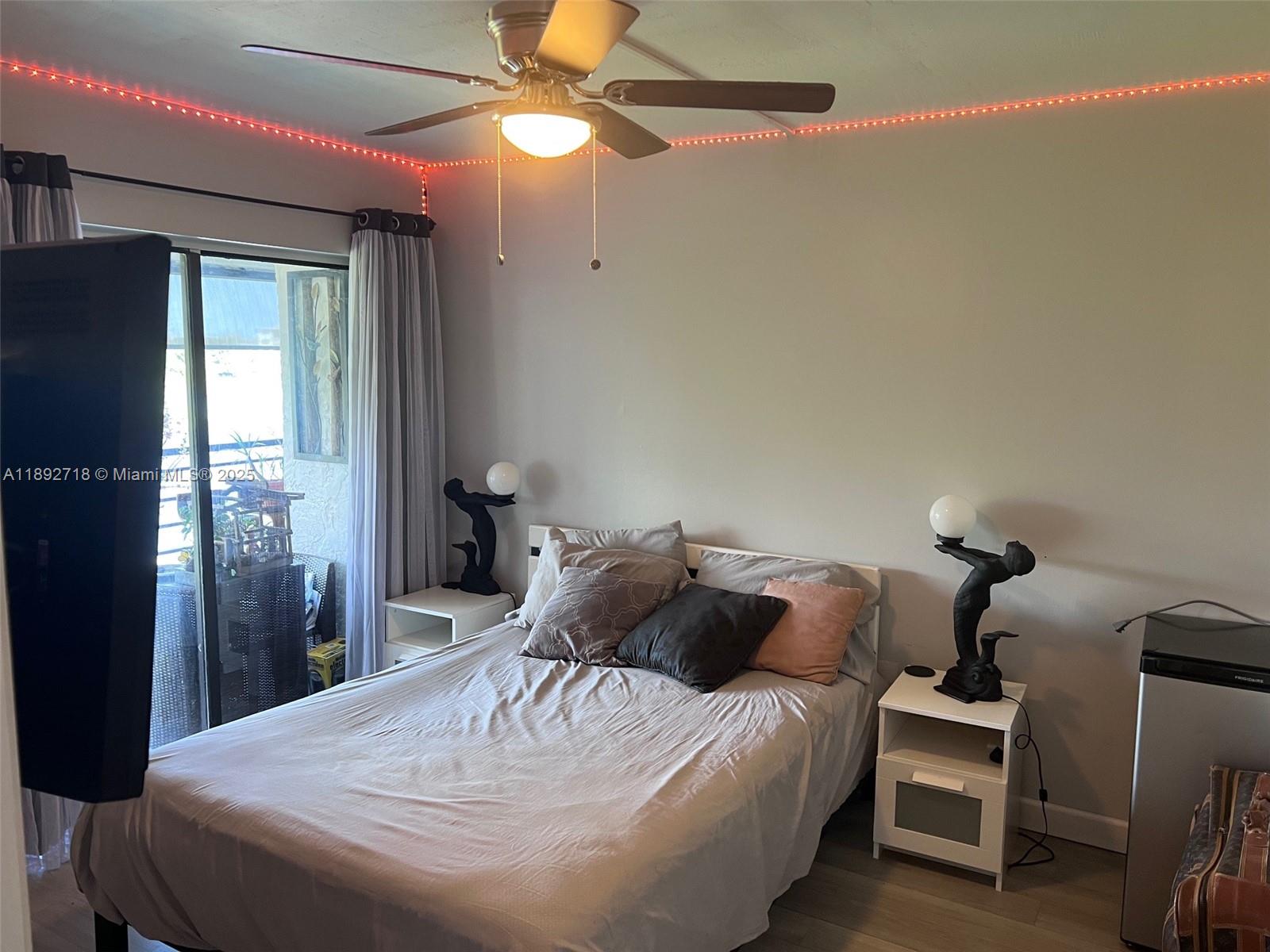 CYPRESS BEND I-A CONDO - Residential