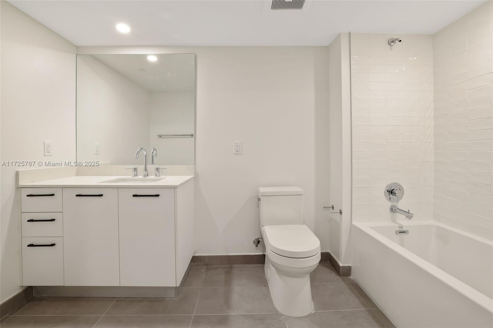 Flamingo Point - Residential Lease
