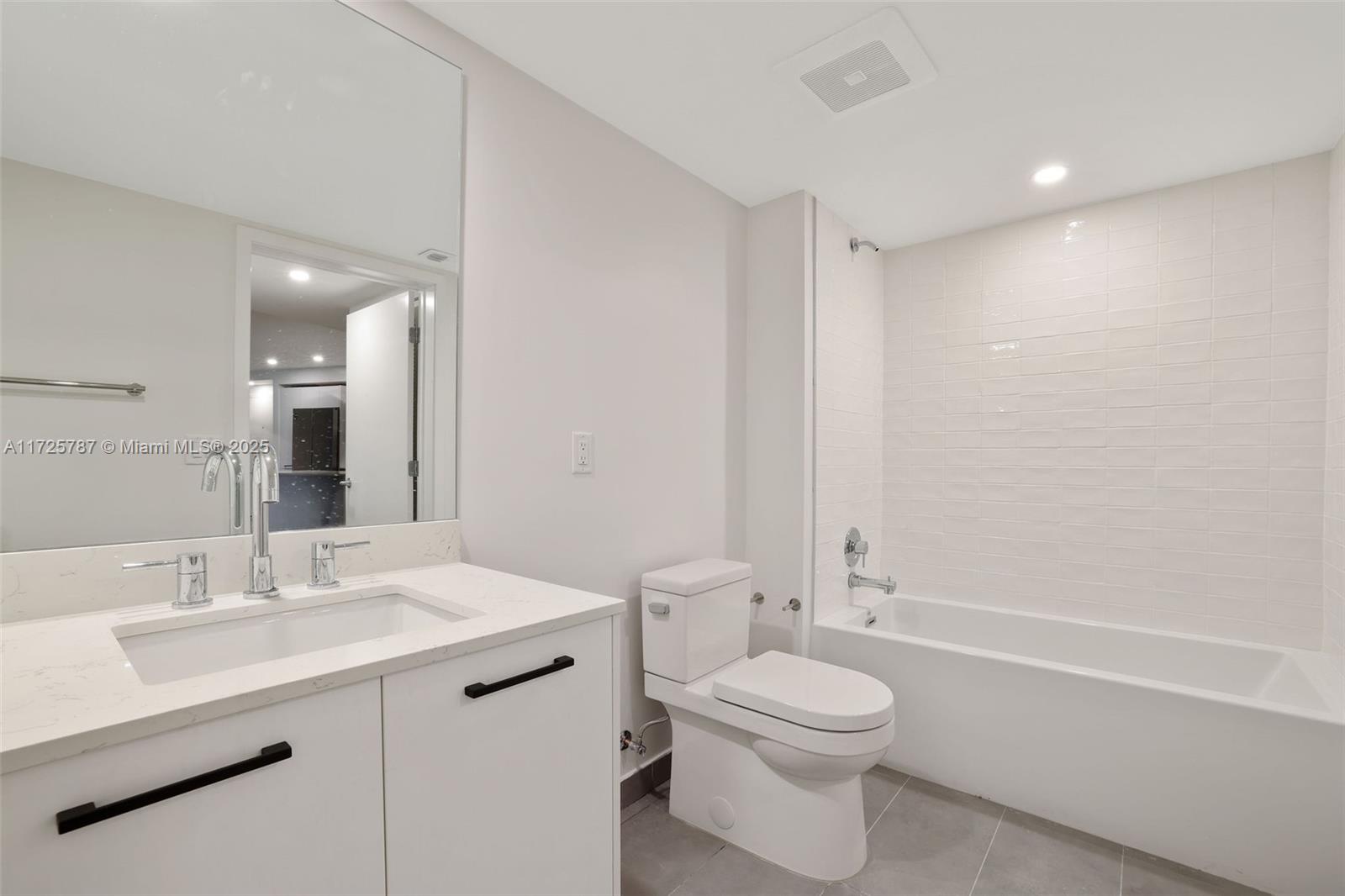 Flamingo Point - Residential Lease