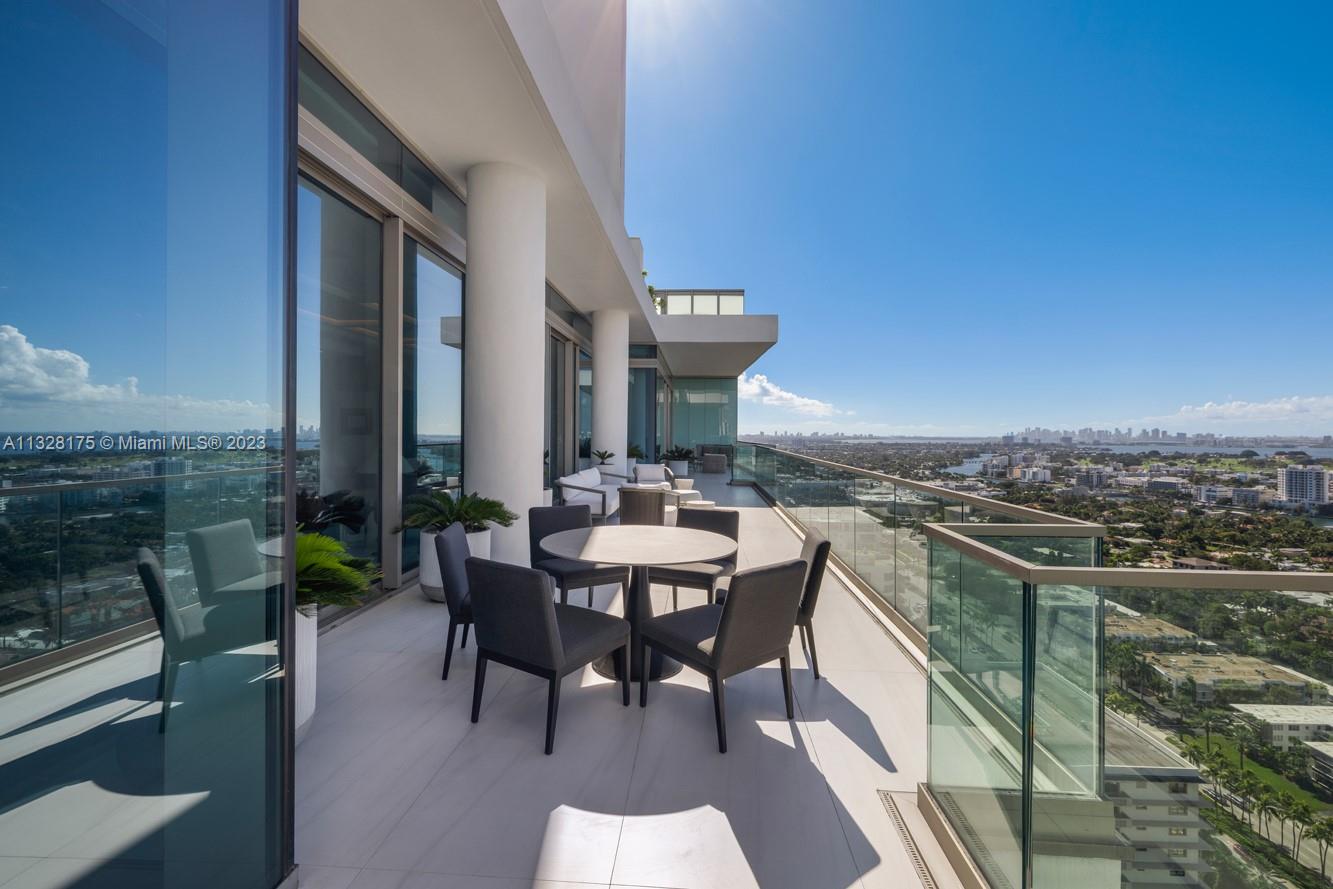 OCEANA BAL HARBOUR CONDO - Residential