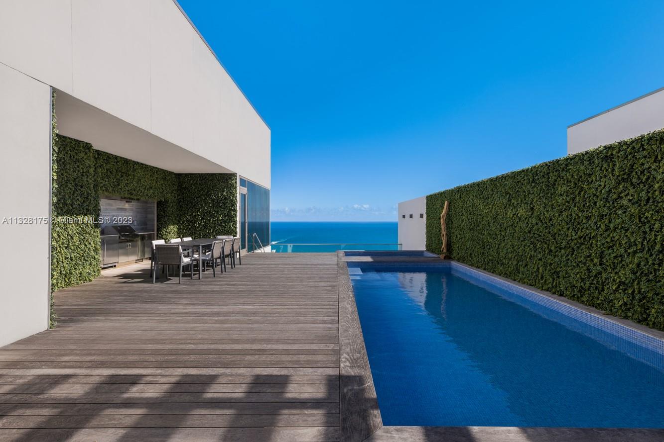 OCEANA BAL HARBOUR CONDO - Residential