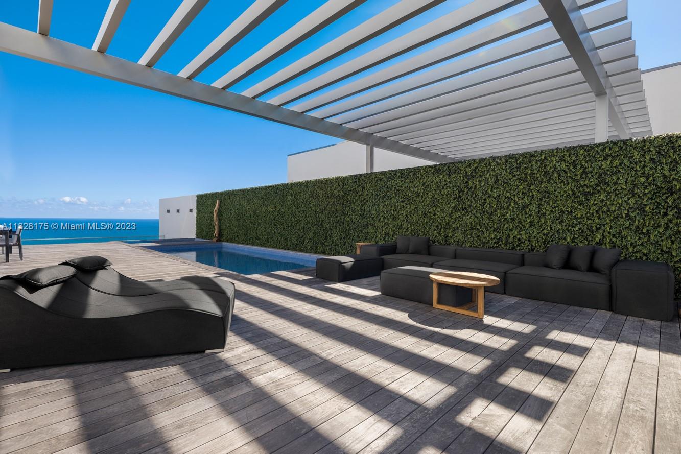 OCEANA BAL HARBOUR CONDO - Residential