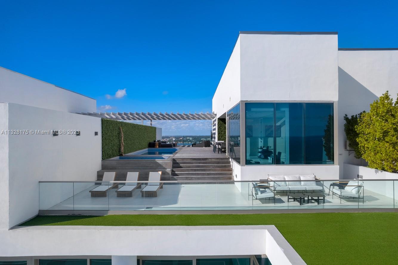 OCEANA BAL HARBOUR CONDO - Residential